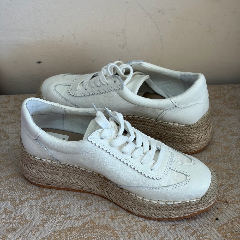 Brand new! DV by Dolce Vita White Leather Espadrille Platform Sneakers